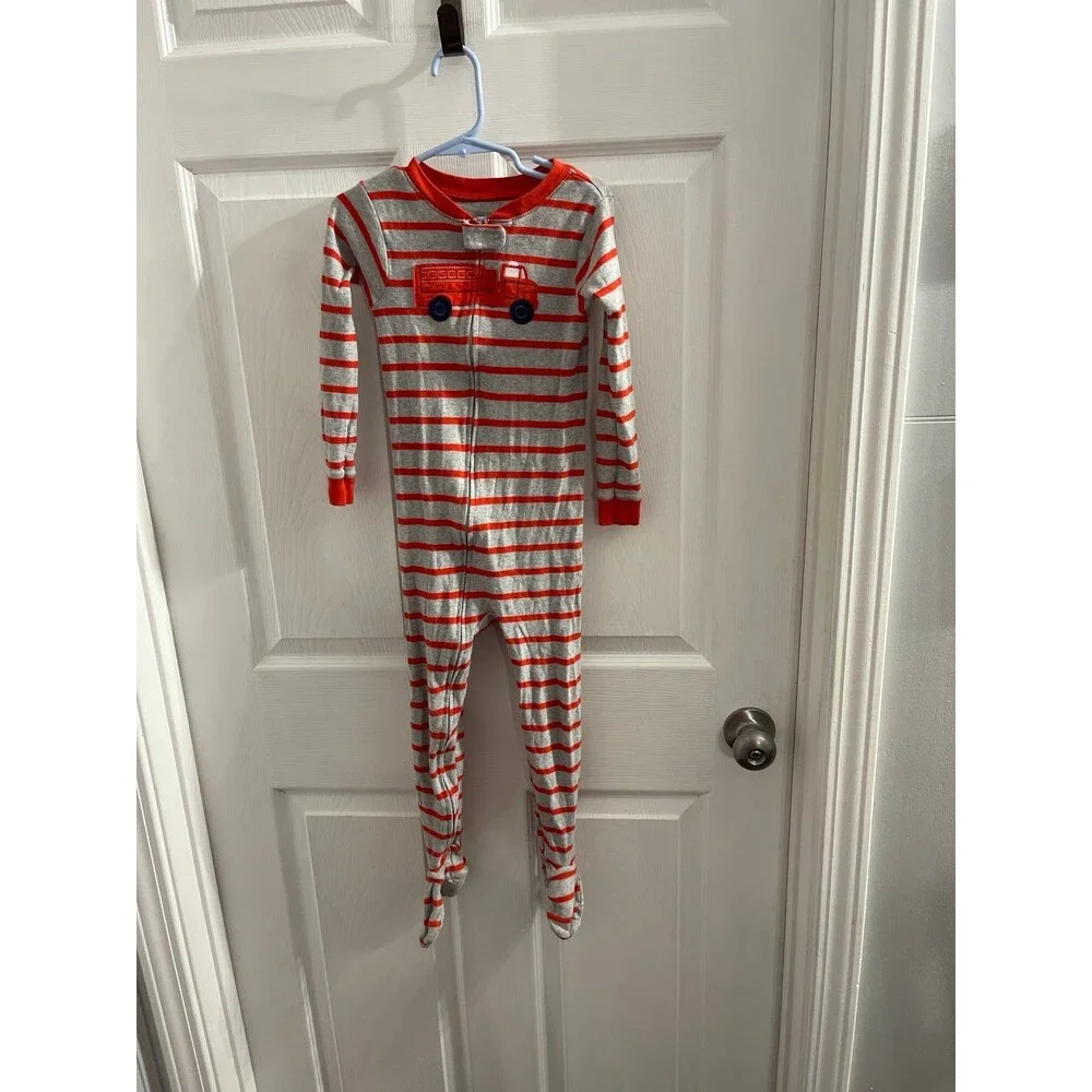 Just One You by Carter’s Firetruck Footed Pajamas Size 5T Red/Gray